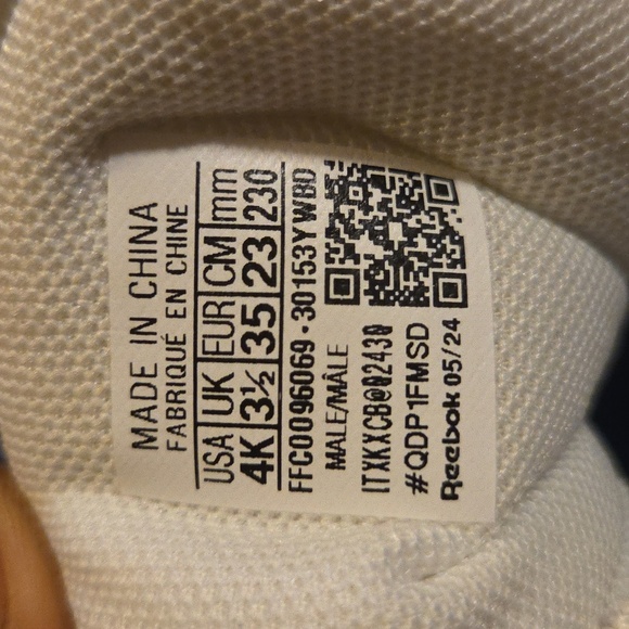 Reebok Kids' Cream and Blue Sneakers - Picture 5 of 5